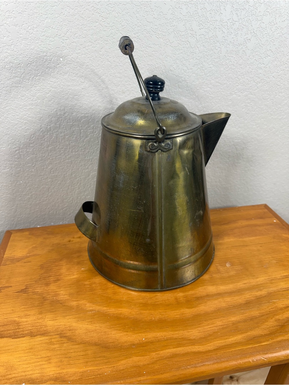 Antique-Style Brass Coffee Pot‎ with Black Knob